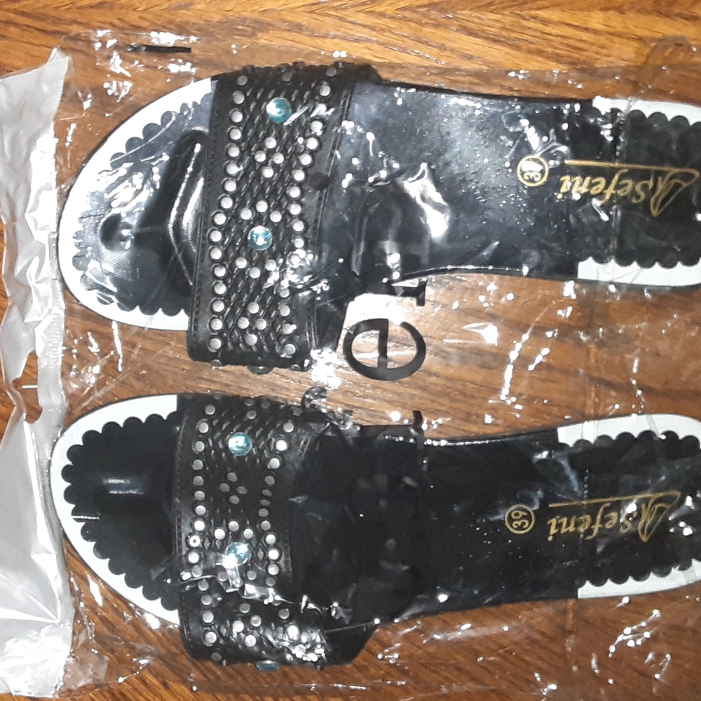 Slippers